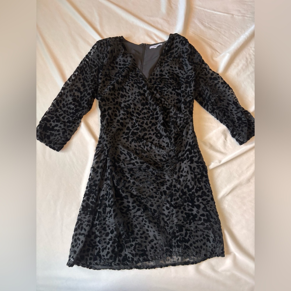 SUNCOO velvet leopard wrap style dress